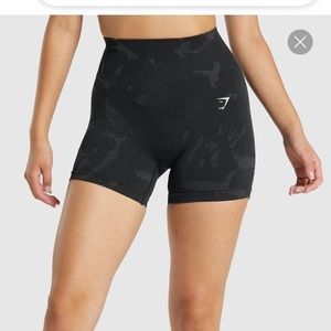 GYMSHARK ADAPT CAMO SEAMLESS SHORTS